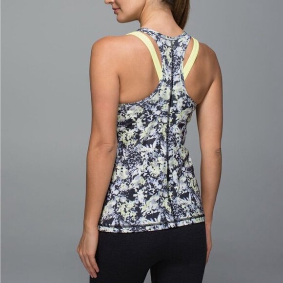 Lululemon Inspiration Tank II Crosscourt Petal Black Clarity Yellow size 4 - Picture 2 of 10